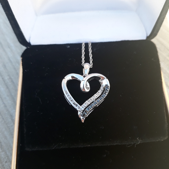 Kay Jewelers necklace - Picture 2 of 3